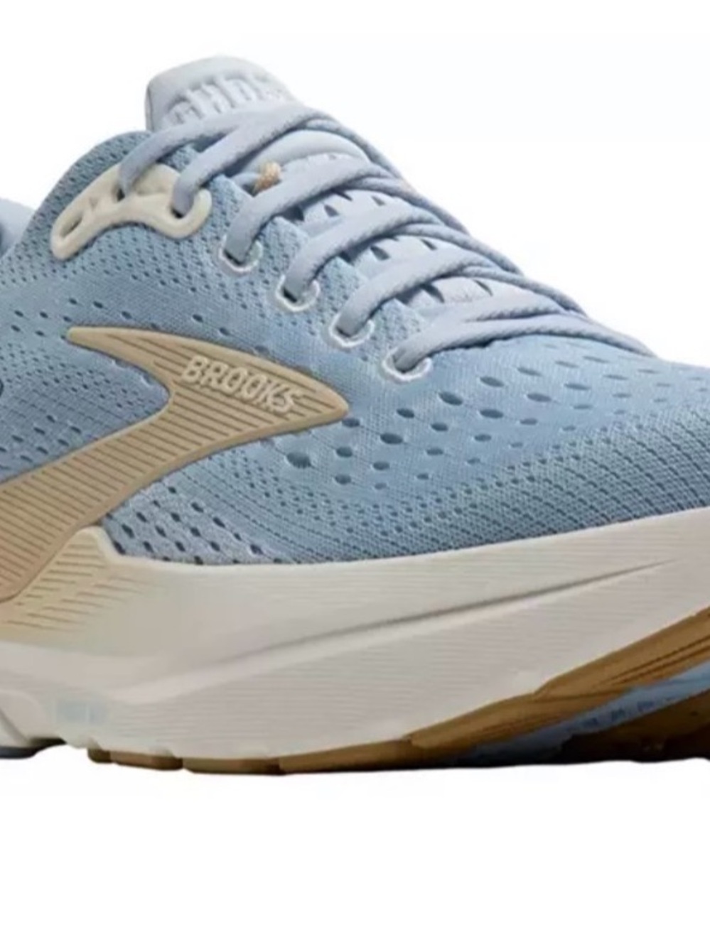 Brooks Women’s Ghost Max 3 Running Shoe - Sky Blue and Cream BRAND NEW IN BOX